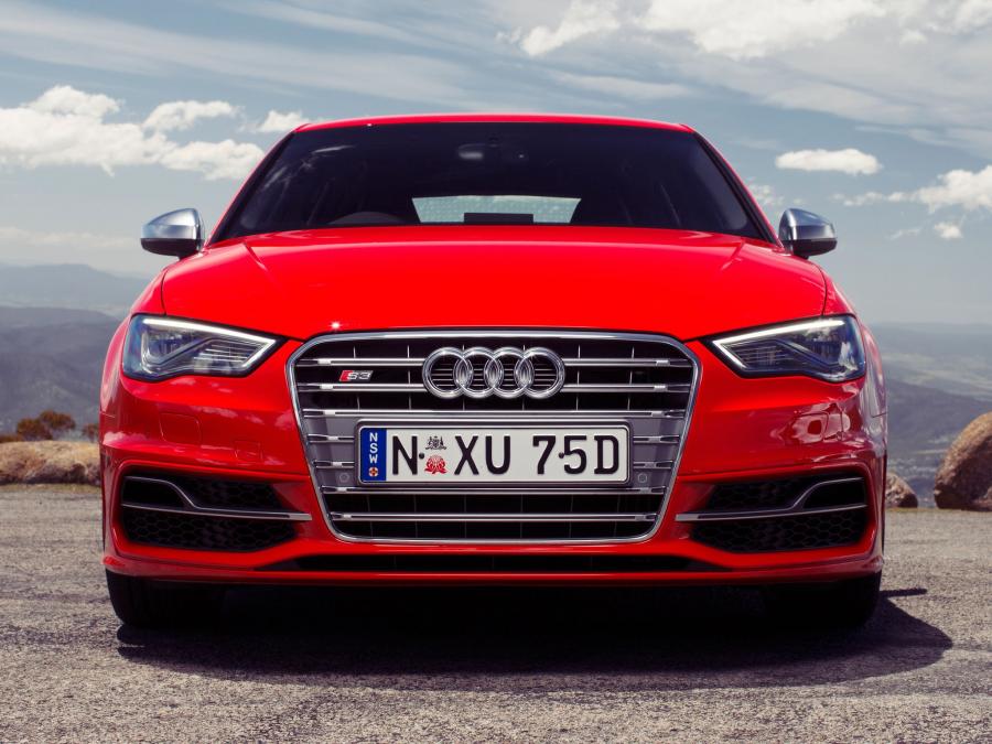  Audi S3 Sportback (8V) 2013 года  (AU) (фото 13 из 21)